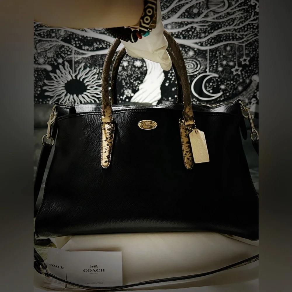 Vintage style Y2K Coach Black Satchel with Brown Accents tote shoulder bag - Picture 5 of 17